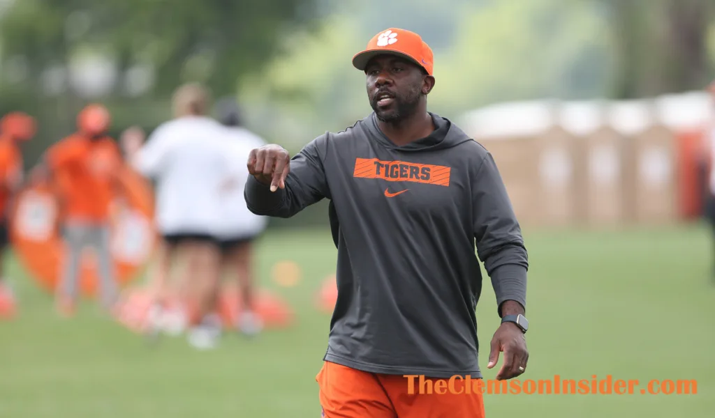Clemson Extends Scholarship Offer to Top Running Back Prospect in 2028