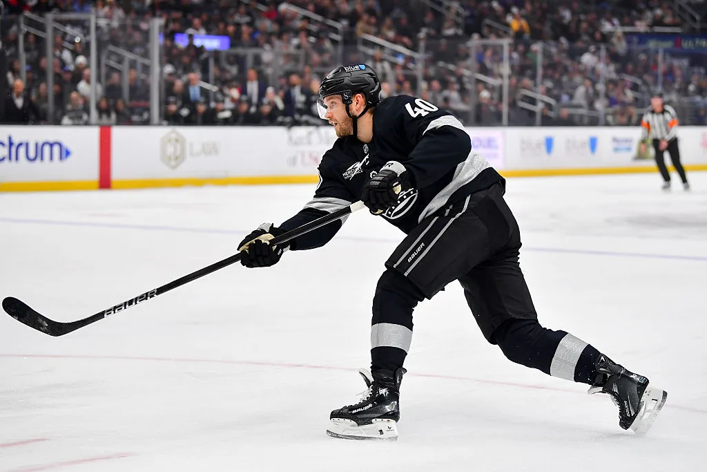 Boston Bruins Defeat Los Angeles Kings 4-1 in bruins vs kings Matchup