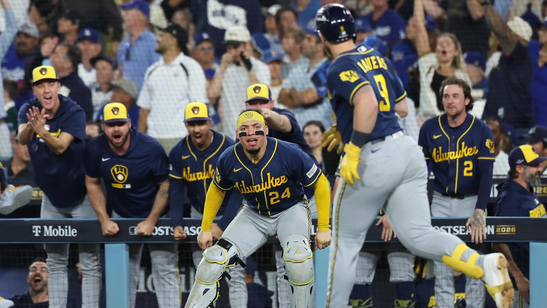 Jake Bauers and Brewers Stun Dodgers in Game 3 to Take Series Lead