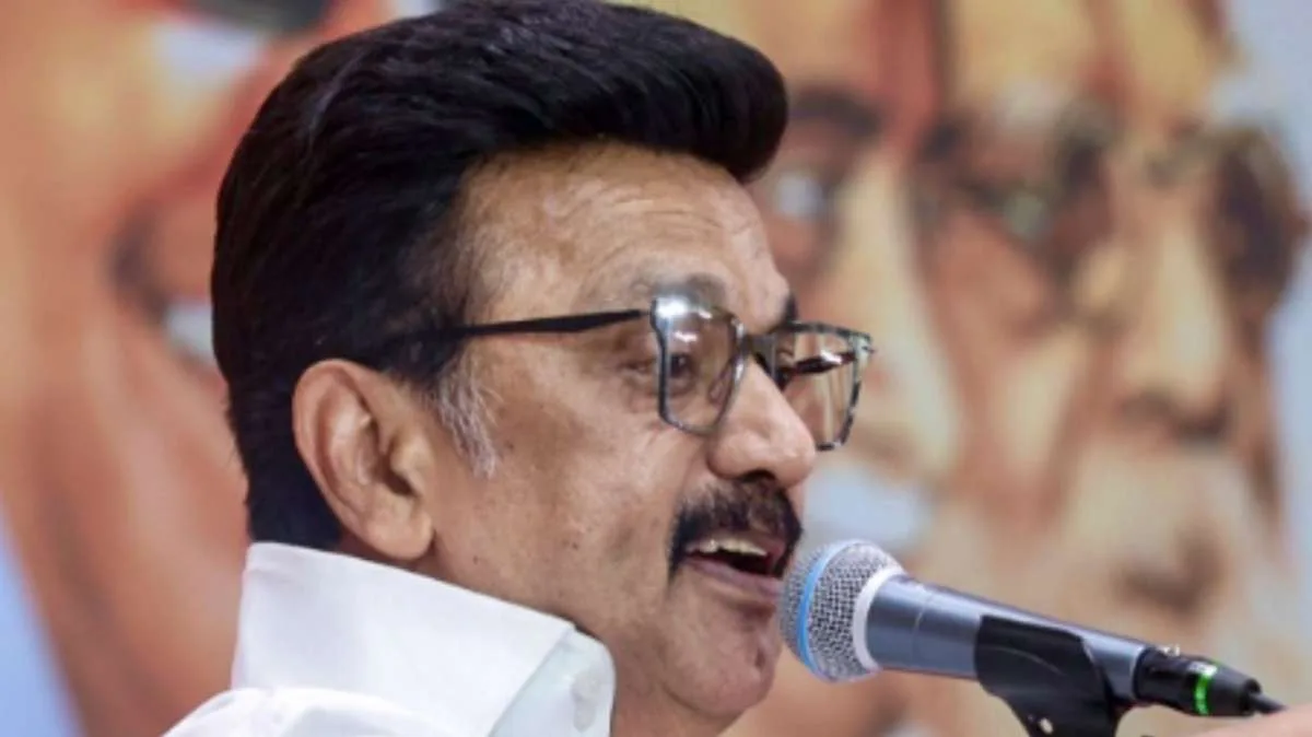 DMK Resolves to Demand Removal of CEC ज्ञानेश कुमार Amid Protests