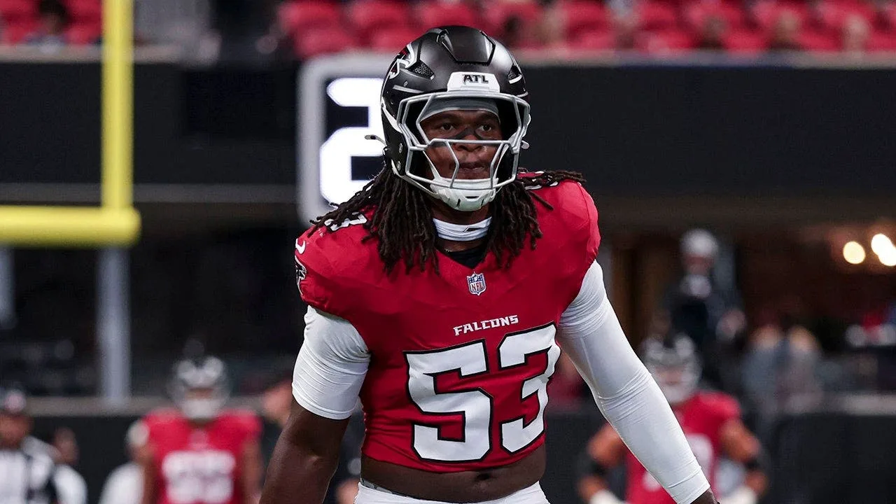 Atlanta Falcons Rookie Kendal Daniels Carted Off After Collision