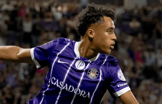 Maghnes Akliouche Context: Toulouse Relies on Summer Recruits