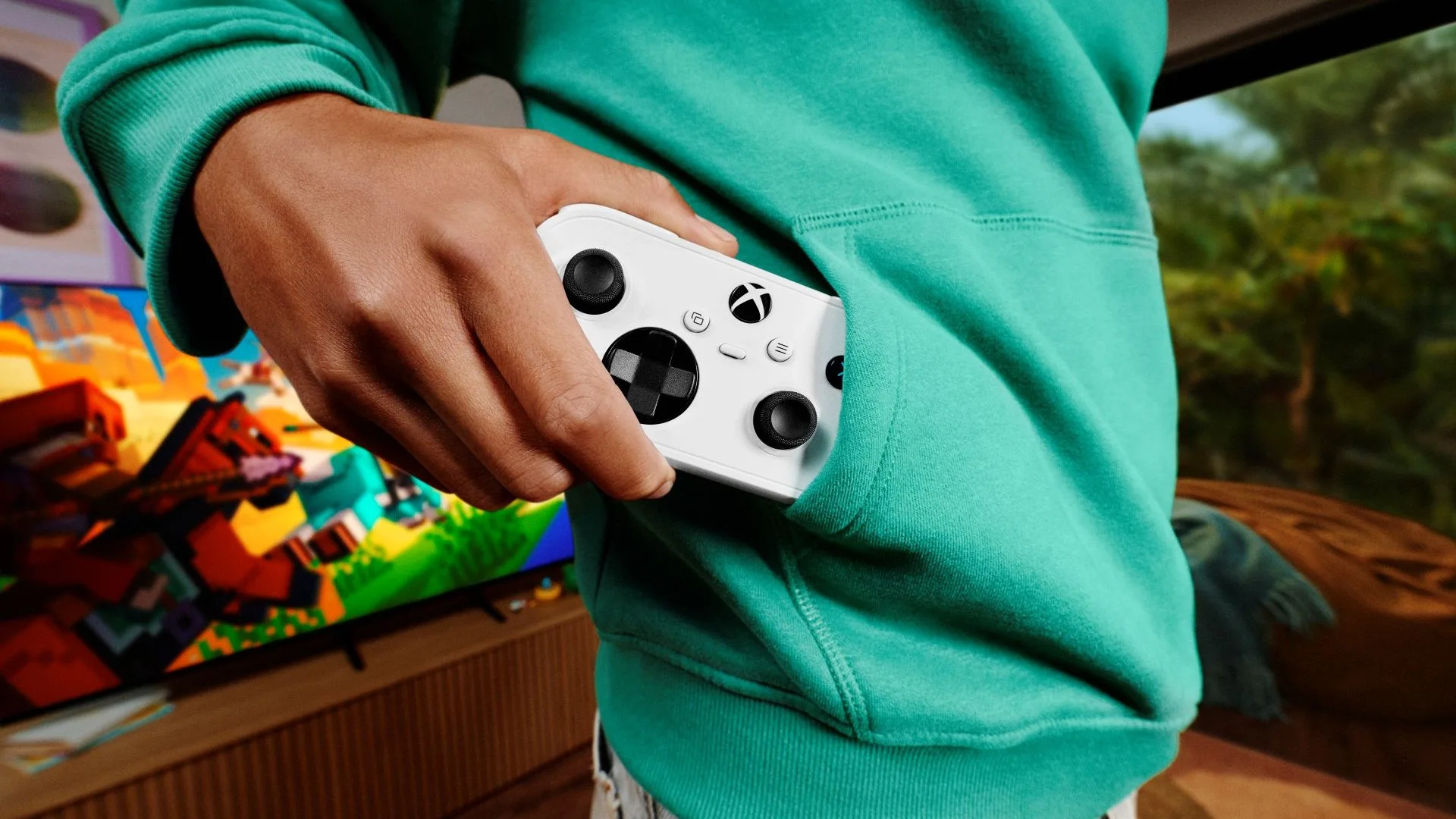 Microsoft Xbox Nano Controller Announced as Portable Mini Gamepad