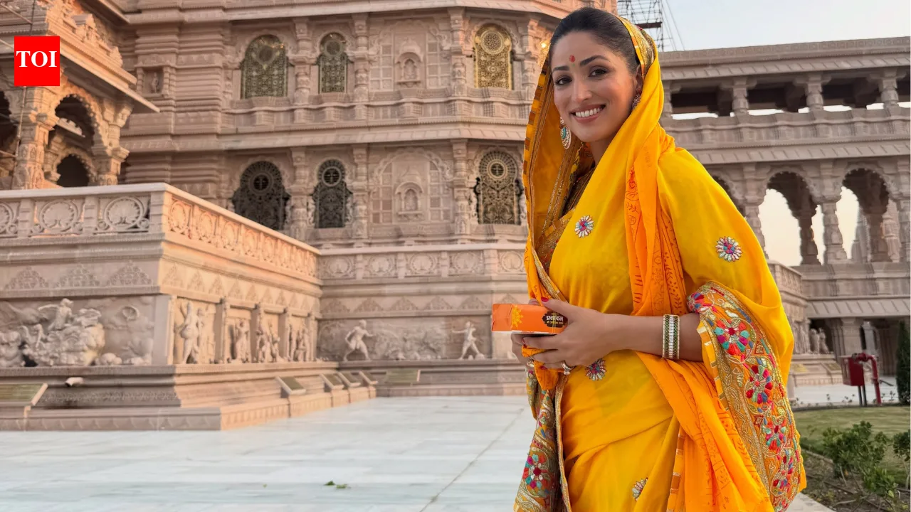 Yami Gautam Makes Ayodhya Temple Visit Ahead of Nayyi Naveli Release