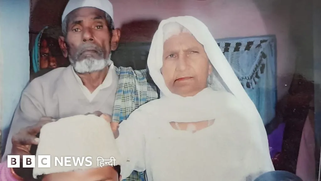 गांव में मुस्लिम महिला के निधन के बाद राम लीला का आयोजन स्थगित