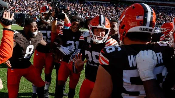 Andre Szmyt Lifts Browns Over Ravens With Late Field Goal