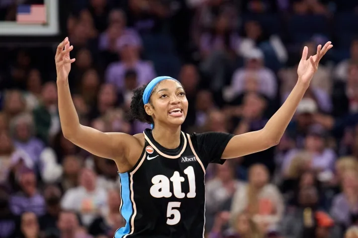 Record Ticket Prices and Venue Shifts Define the Latest wnba 总决赛